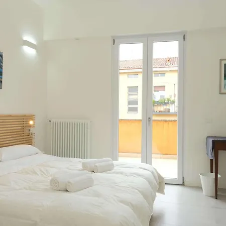 Vr - Terrazza Arena 2 *