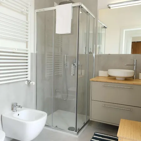 Vr - Terrazza Arena 2 דירה *